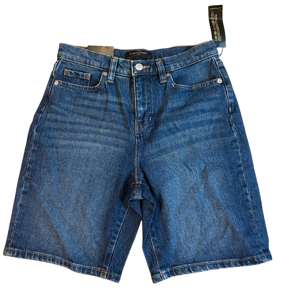 Banana Republic Girlfriend Denim Short Size 2, 26 Waist Dark Wash NWT